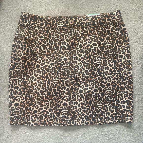NWT INC Leopard Print Skirt - Picture 2 of 10